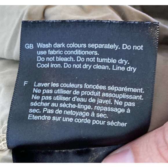 Craghoppers Zip Pocket Shorts Size 32 Men’s Khaki - Picture 6 of 10